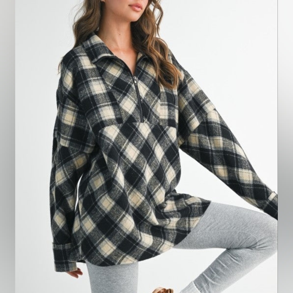 Aemi + Co Plaid 1/4 Zip Pullover Flannel Sweatshirt Blue Black Cream Boutique M